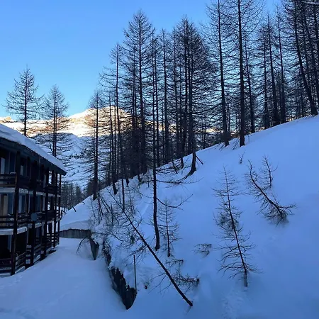 Alpine With Garage Apartamento